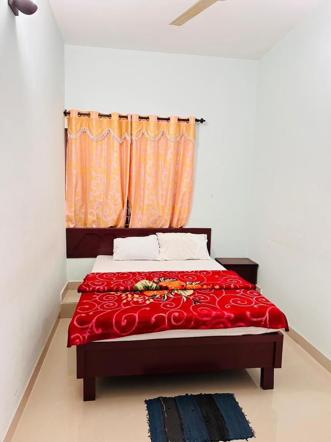 Pkn Homestay Kumily Thekkady Luaran gambar