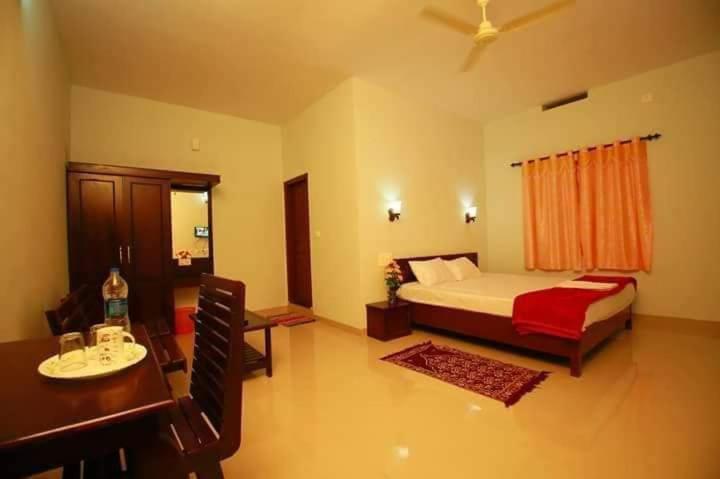 Pkn Homestay Kumily Thekkady Luaran gambar